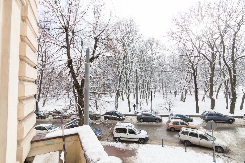 Апартаменты Апартаменты двухкомнатные с кондиционерами для 4-х Львов-77