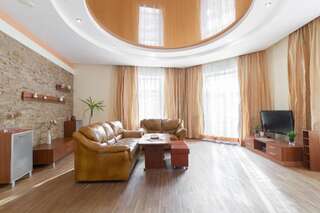 Апартаменты Апартаменты двухкомнатные с кондиционерами для 4-х Львов Апартаменты-82